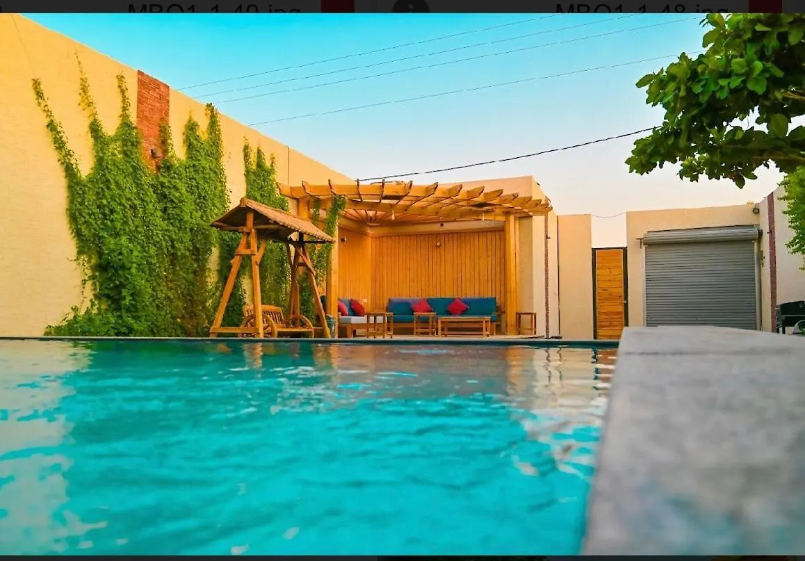 منتجعات وشاليهات تمبر هاوس Villa Riyadh